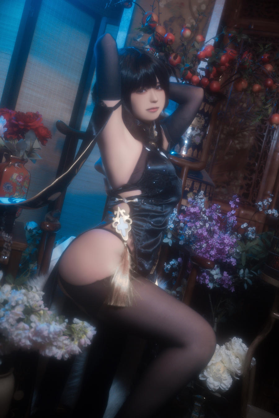 Quan冉有点饿cos碧蓝航线镇海旗袍