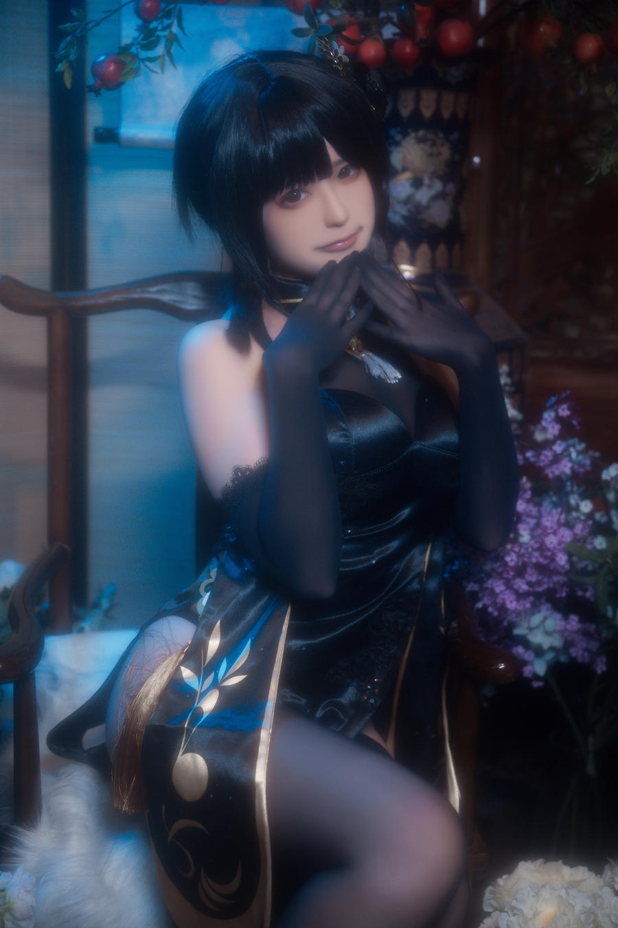 Quan冉有点饿cos碧蓝航线镇海旗袍