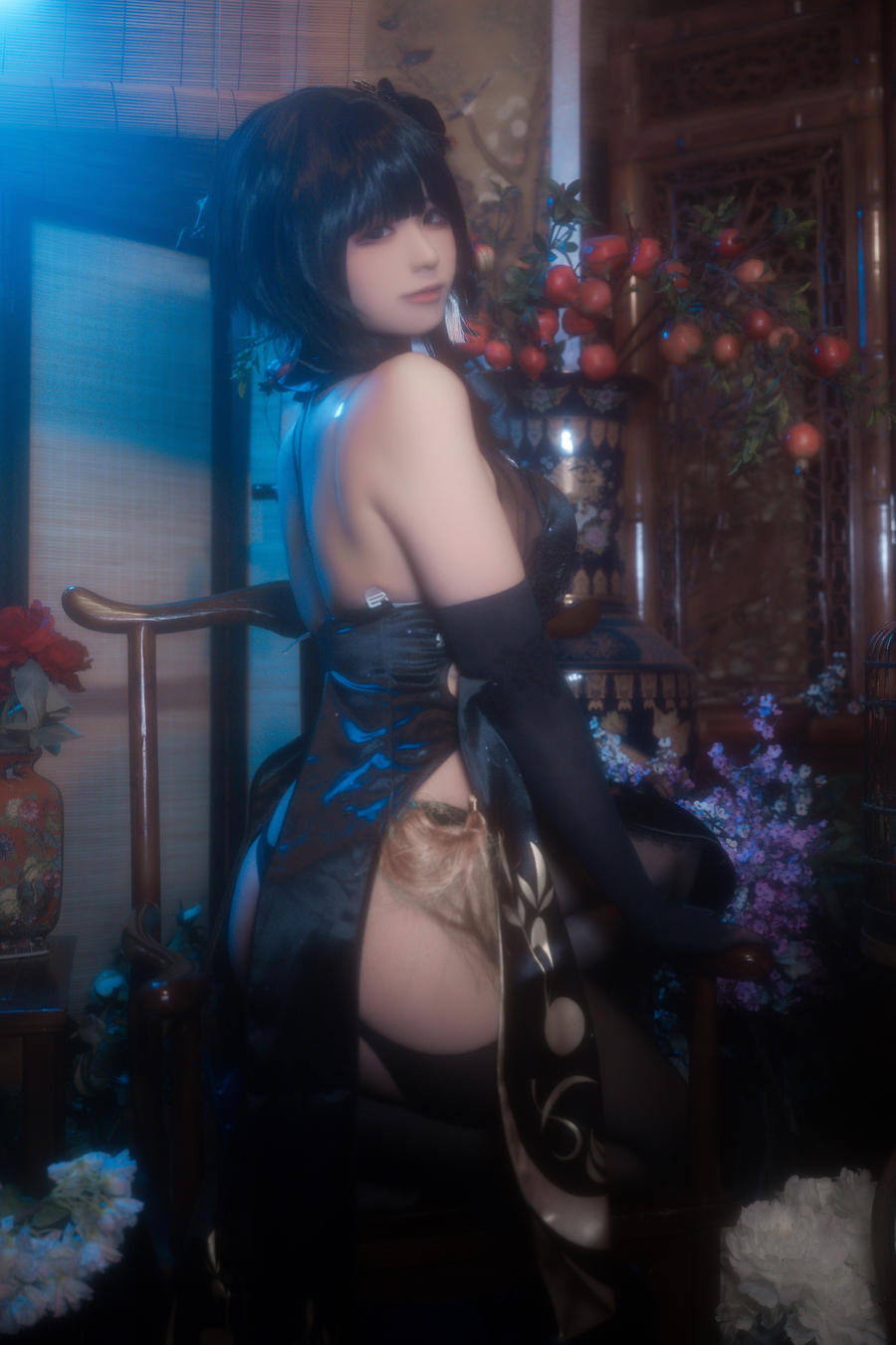 Quan冉有点饿cos碧蓝航线镇海旗袍